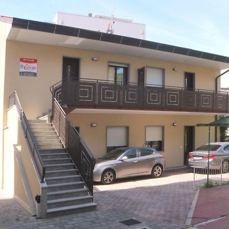 Viviana Apartment Lignano Sabbiadoro Ngoại thất bức ảnh