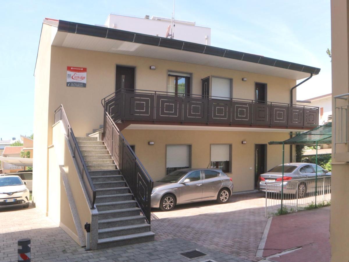 Viviana Apartment Lignano Sabbiadoro Ngoại thất bức ảnh
