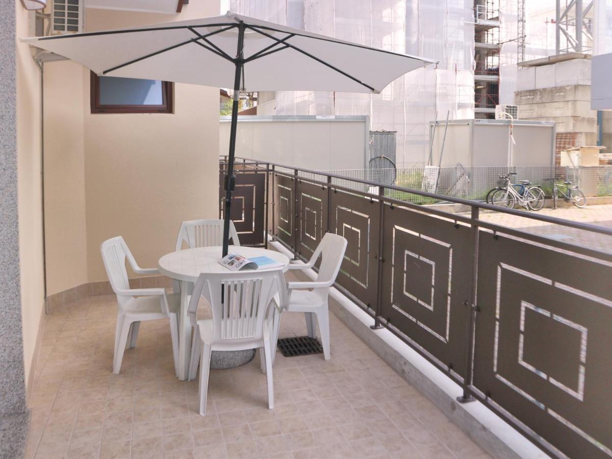 Viviana Apartment Lignano Sabbiadoro Ngoại thất bức ảnh